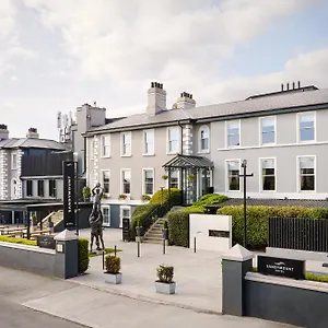 Отель The Sandymount