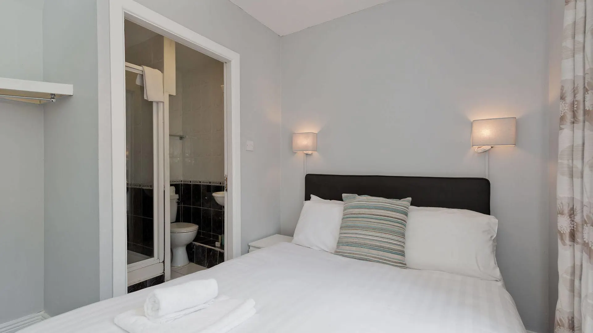 Riverhouse Hotel Of Temple Bar Dublino